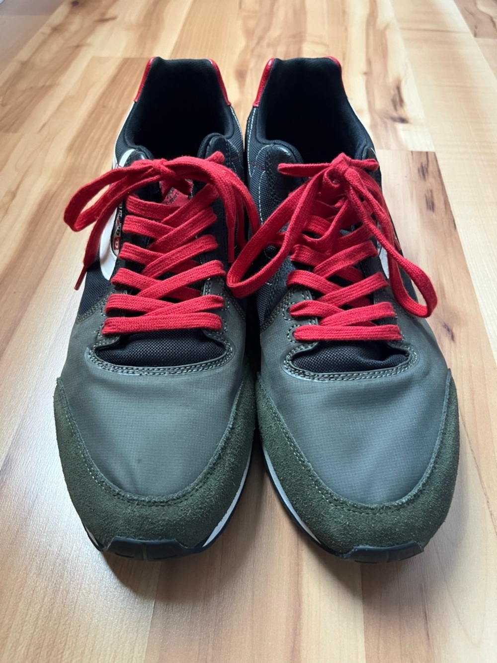 Diesel Men's Olive Sneakers with Red Laces